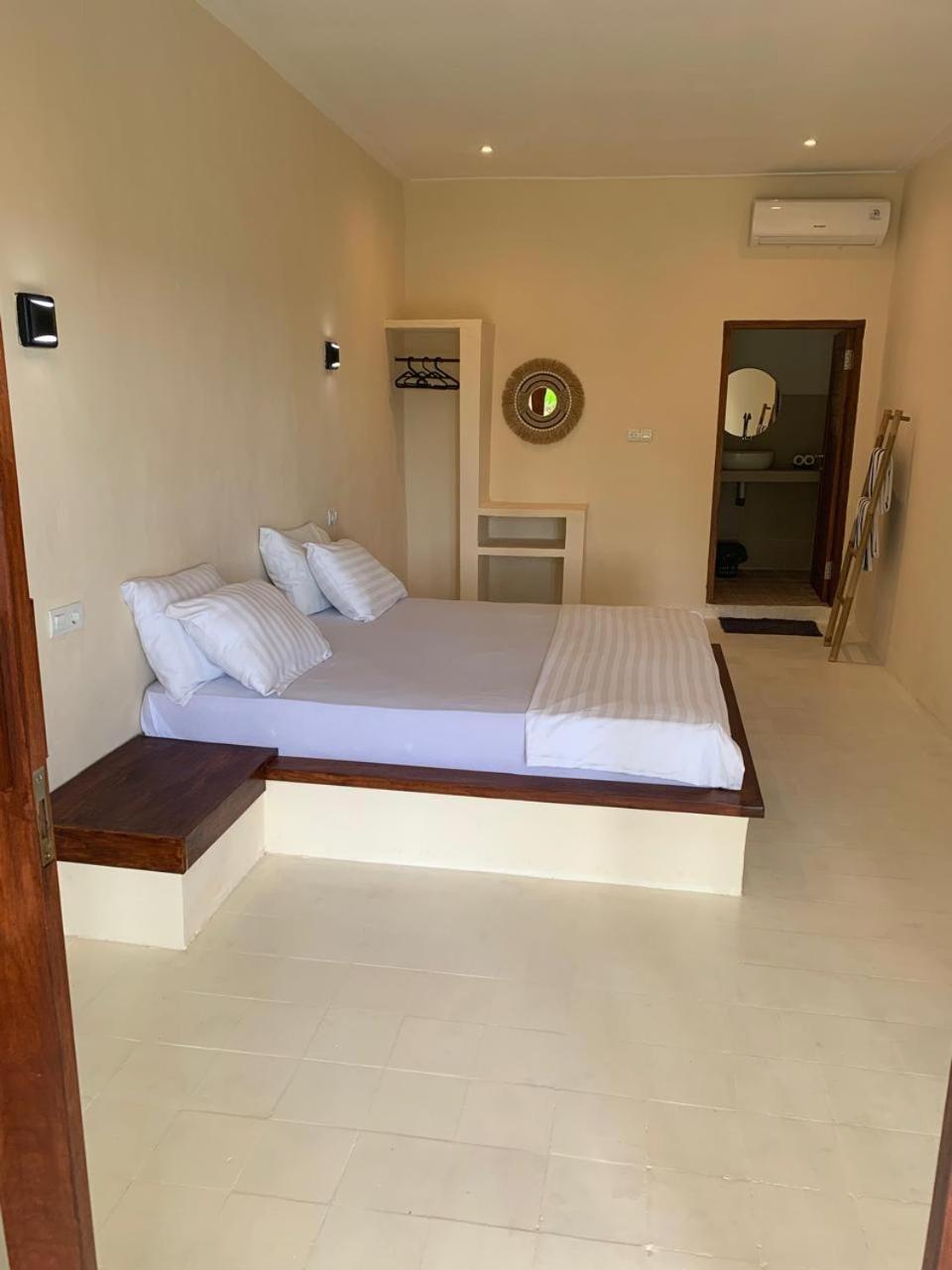 Mangsit Lombok Coconut Hotel מראה חיצוני תמונה